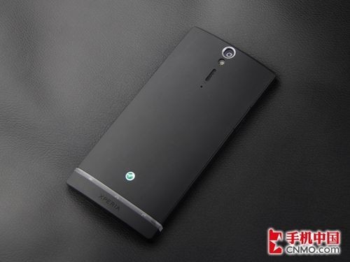 索尼LT26i全国首发到货 时尚高清双核