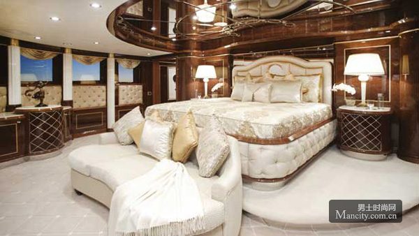 Benetti ������Diamonds Are Forever��������ͧ