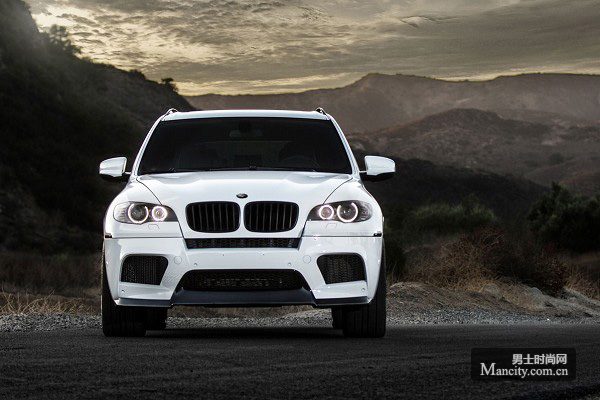 Vorsteiner 推出BMW X5M 外观改装套件