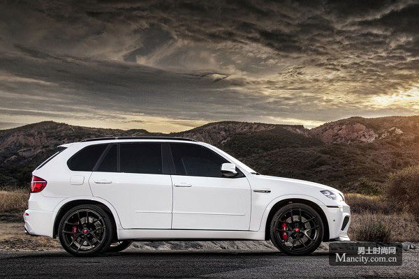 Vorsteiner 推出BMW X5M 外观改装套件