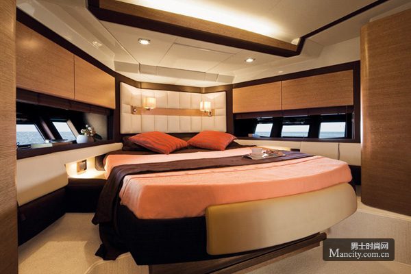 Azimut 64:超乎完美的平衡
