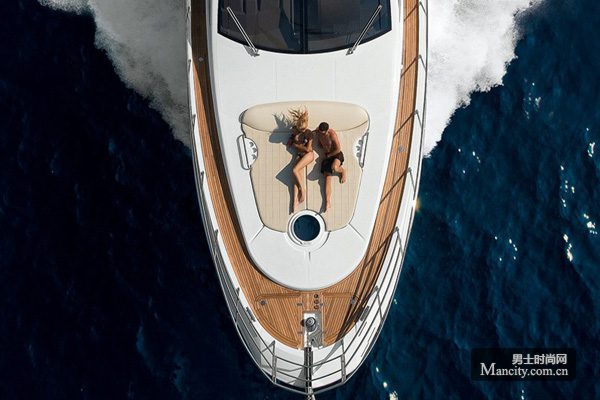 Azimut 64:超乎完美的平衡