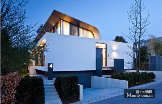 ��C1 House