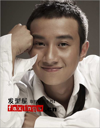 明星板寸头发型 凸显硬朗型男魅力