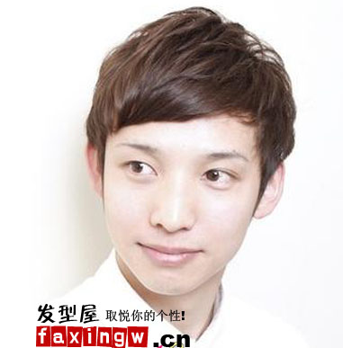 2012年最新长脸男生短发推荐